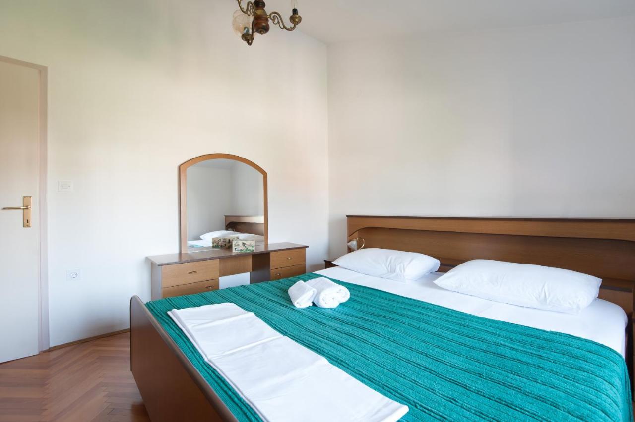 Apartments By The Sea Turanj, Biograd - 6445 Exterior photo